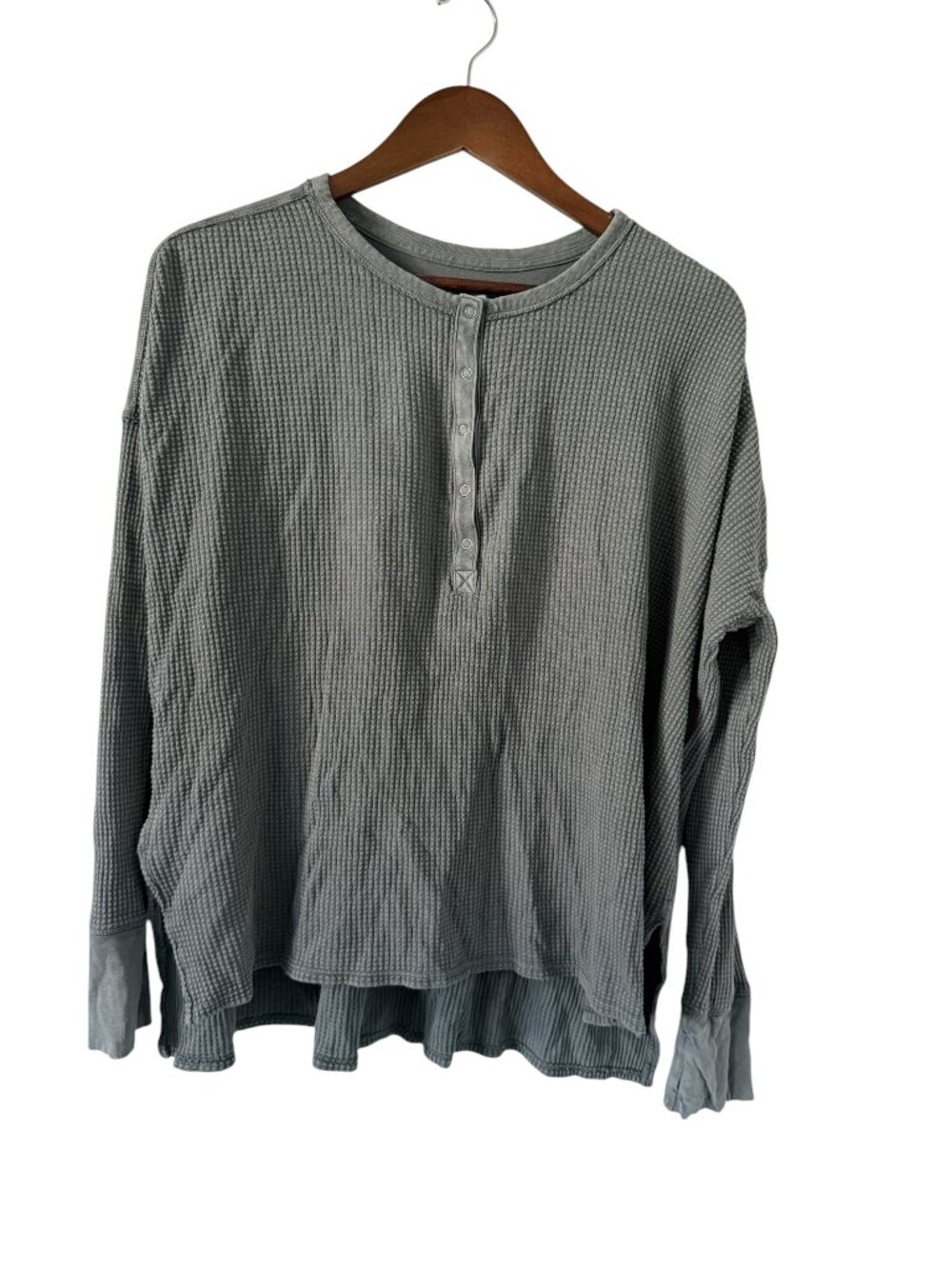 Offline by Aerie Olive Green Waffle Knit Henley- Pullover- Long Sleeve - M